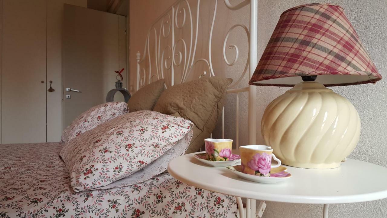 Apartmán Casa Di Arianna Ferrara Exteriér fotografie
